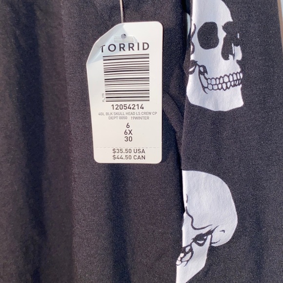 Torrid Skull Head Long Sleeve Slim Fit Tee - Picture 6 of 7